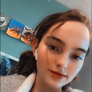 Meet your Posher, Lyla